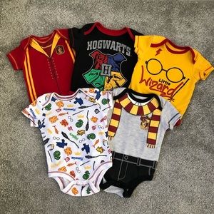 Wizarding World Harry Potter Onesie Set of Five for Newborn